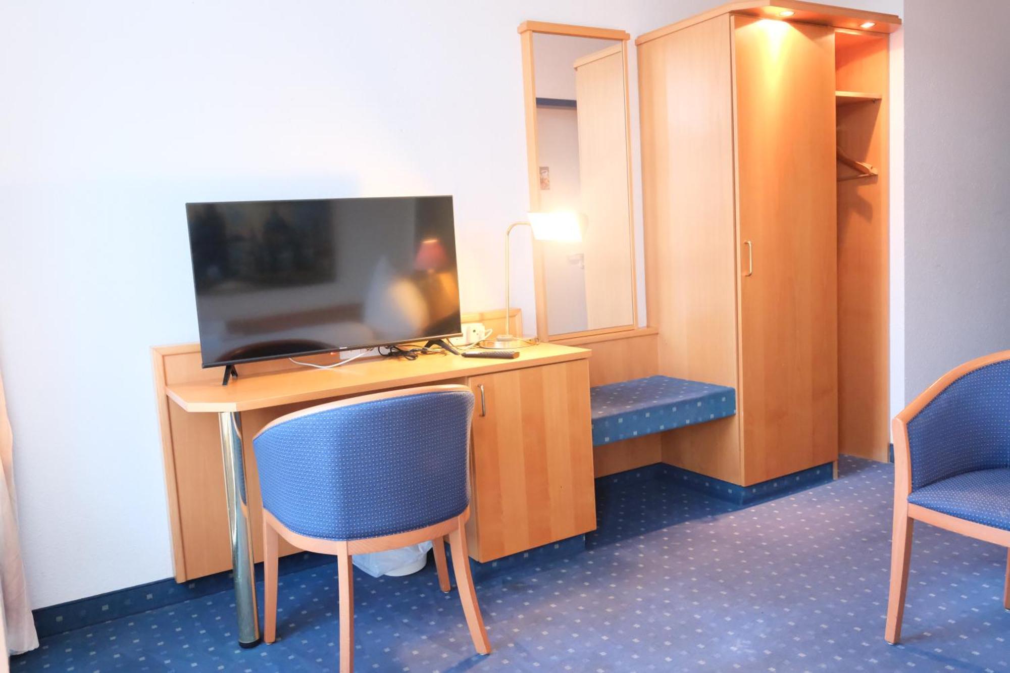 Stargaze Forum Hotel Duesseldorf-Гільден Екстер'єр фото